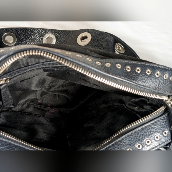 Michael Kors Brooklyn Camera Bag Suede Leather, Tassel & Rings Crossbody - Picture 7 of 15